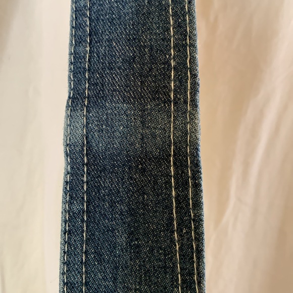 Upcycled denim crossbody or shoulder bag with adjustable strap - Picture 6 of 7